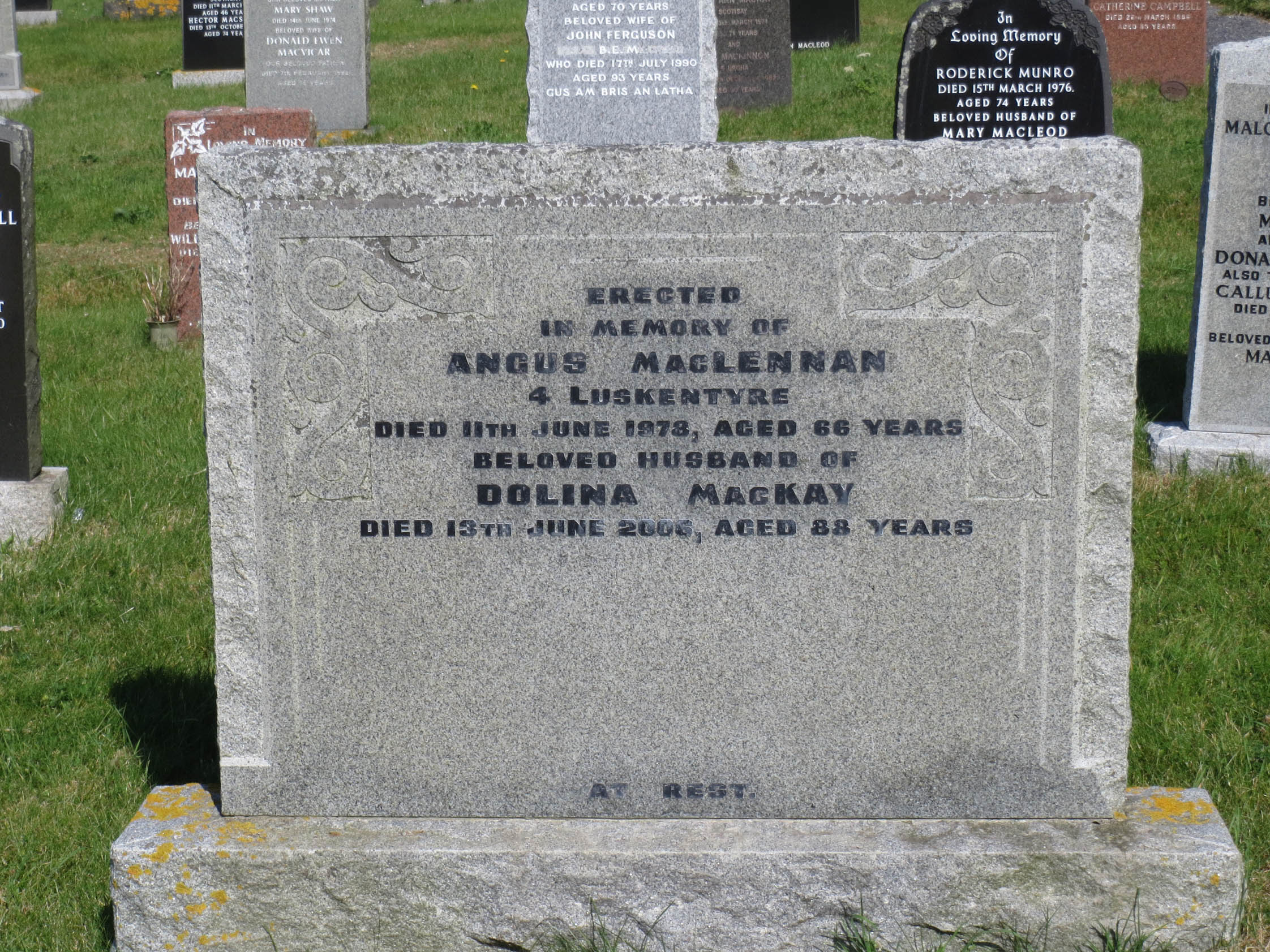 Photo of headstones/Angus MacLennan d 1978 MI Luskentyre old,Harris